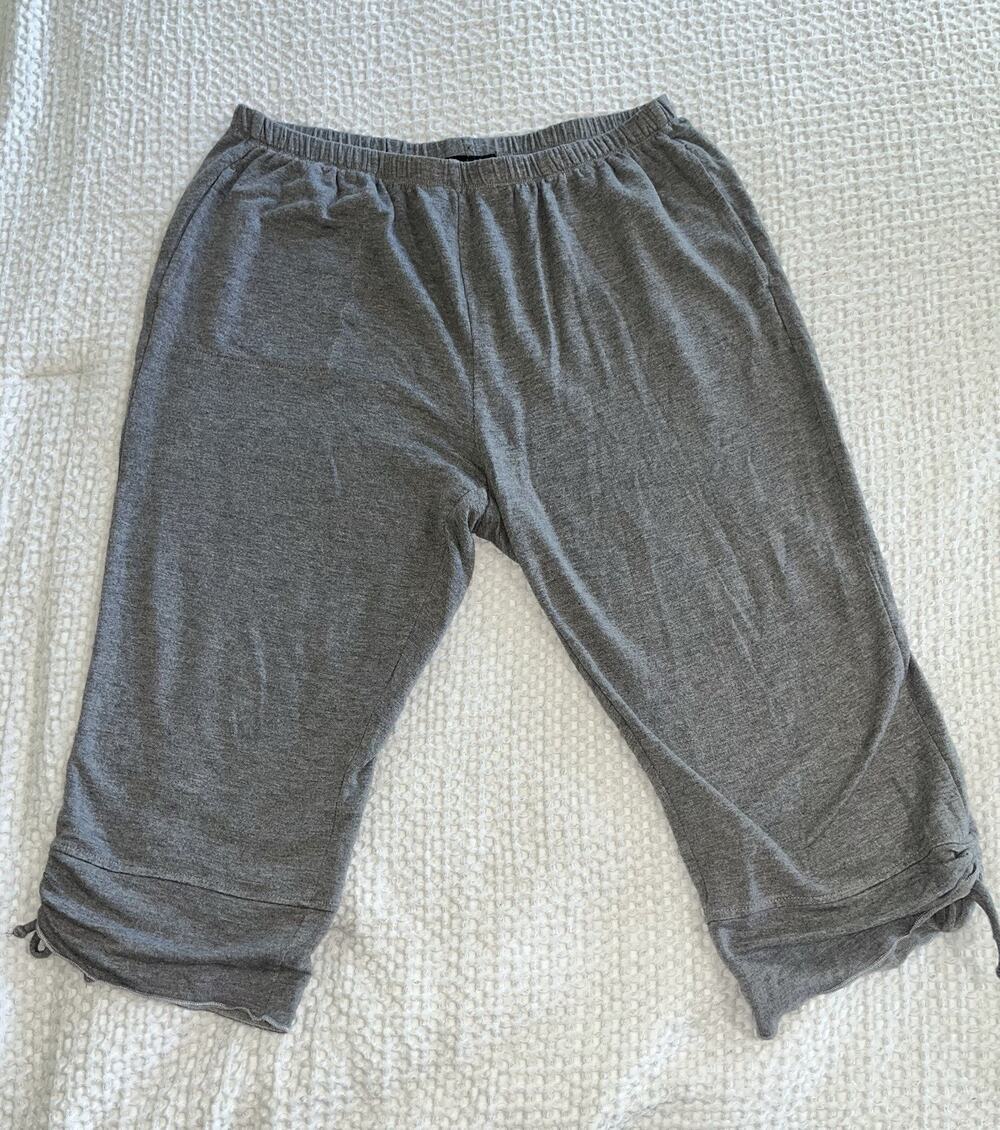 Pure Essence Urbanology Bamboo Blend Capri Pants Womens Lg Gray